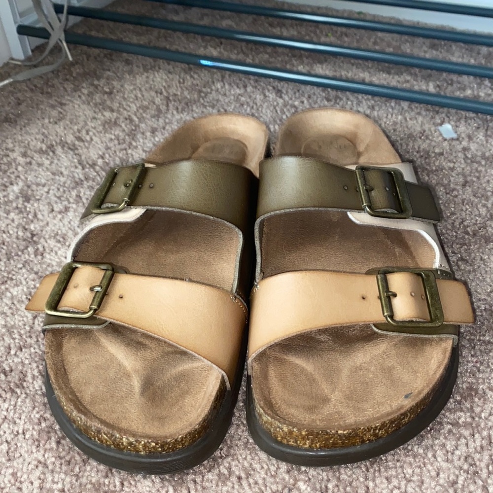 Very comfy Time and Tru sandals